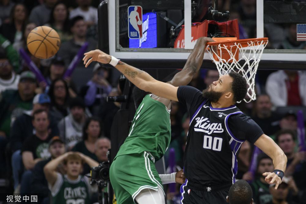 这一笔看似 这一笔看似