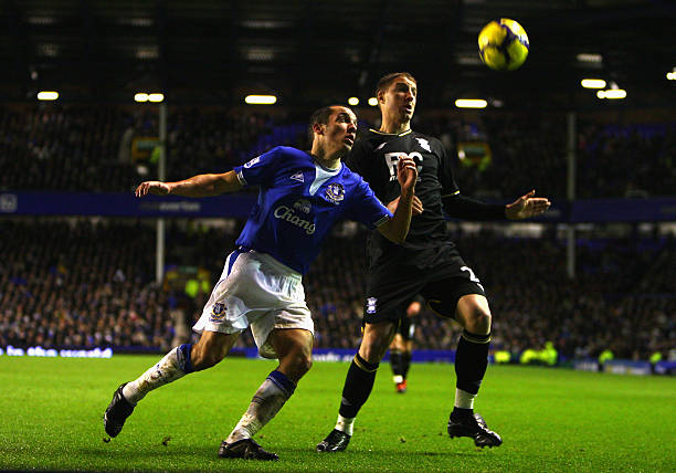 羽毛球亚锦赛：中国女单包揽四强 国羽锁定奥运满额席位.