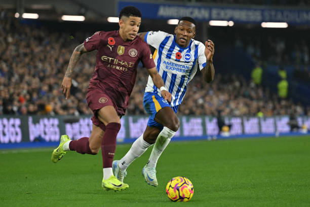 每体：皇马与维尼修斯续约谈判陷入僵局，考虑将其推向市场.