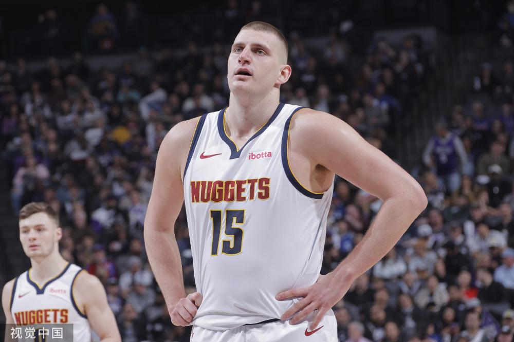 「中国女篮」篮协大赞李月汝：可爱美丽的篮球公主，世界级中锋.