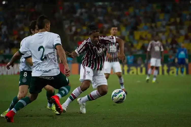 也让球评界 也让球评界