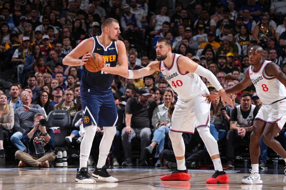 均在图赫尔 均在图赫尔