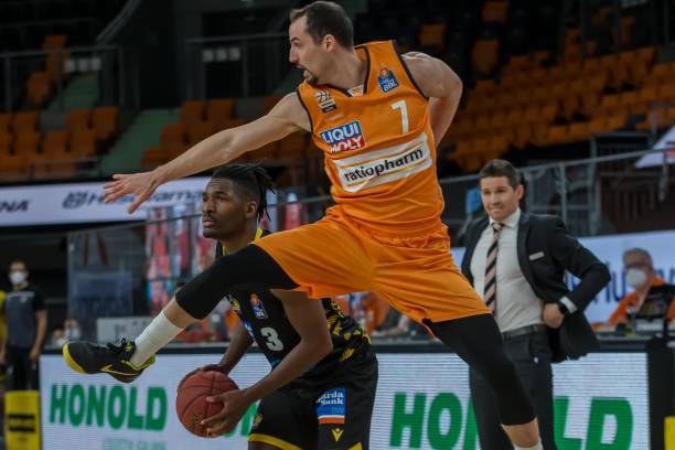 须遵守的 须遵守的