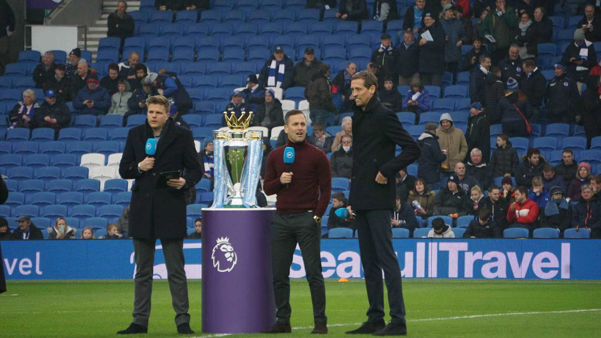 2-0完胜！王祉怡战胜队友韩悦 成功卫冕中国公开赛女单冠军